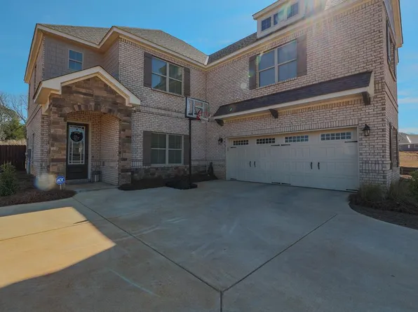 313 Currituck Dr, Troy, AL 36079