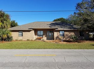 1377 Glenham Dr NE, Palm Bay, FL 32905