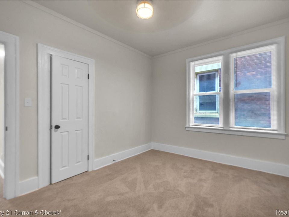2274 Taylor St, photo 14