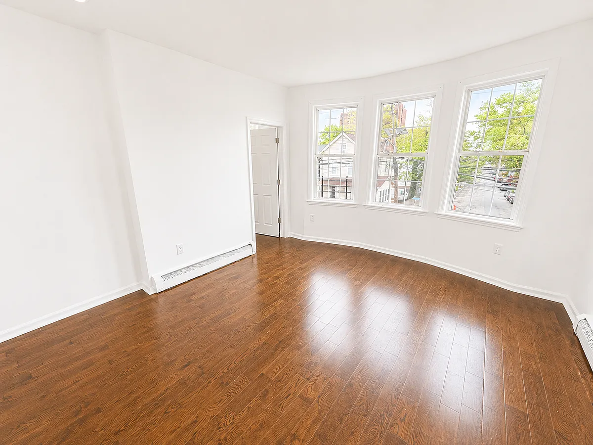 Building Photo - 453 14th Ave #2