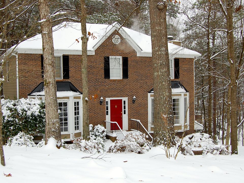 2nd image of 1809 Yorkshire Dr