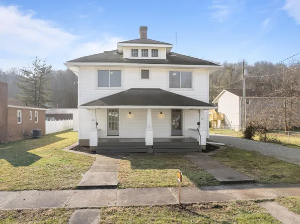 410/412 E 4th St, Augusta, KY 41002