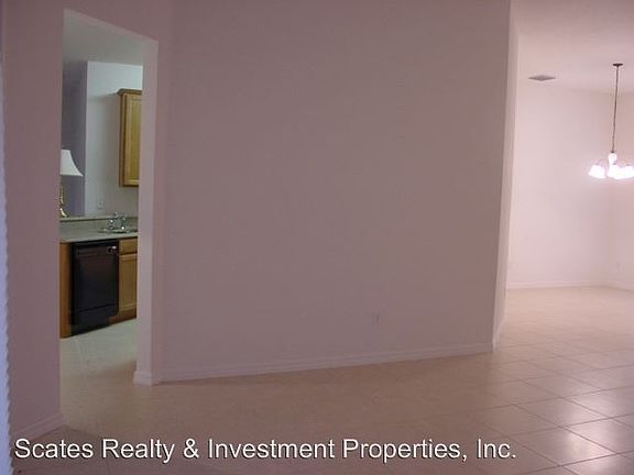 2nd image of 7118 White Trillium Cir