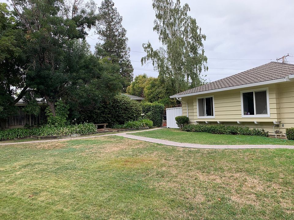 1st image of 2037 Rosswood Dr