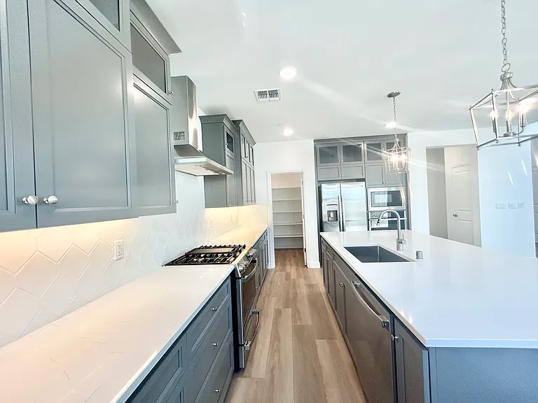 367 Glass Beach Dr — Photo 5