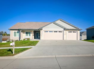 2104 Homewood Dr, Norfolk, NE 68701