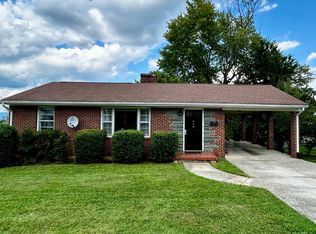 940 Randolph Ln, Lynchburg, VA 24502