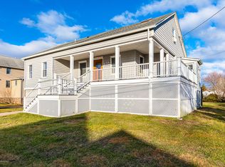 5 Griffin St, Monmouth Beach, NJ 07750