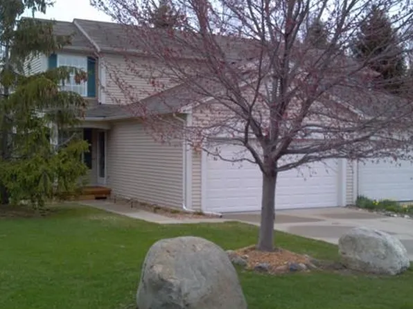 3128 Megan Dr #1, Waterford, MI 48328