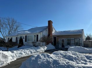 233 Hillside Ave, Somerset, MA 02726