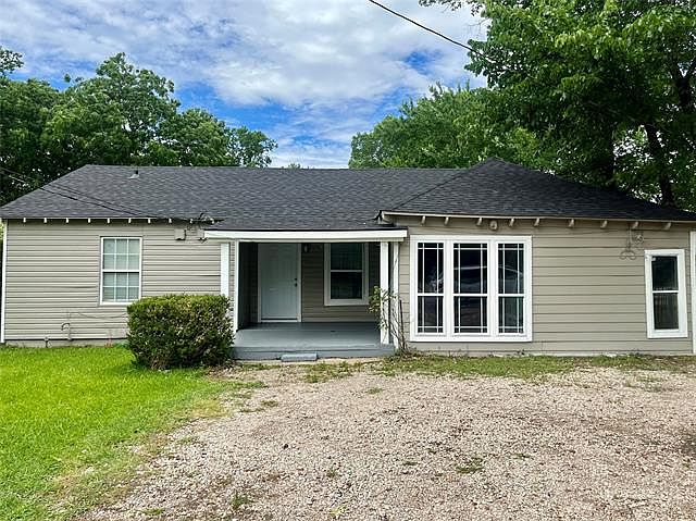 1st image of 941 Hillburn Dr
