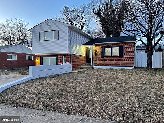 3rd image of 912 Marksworth Rd