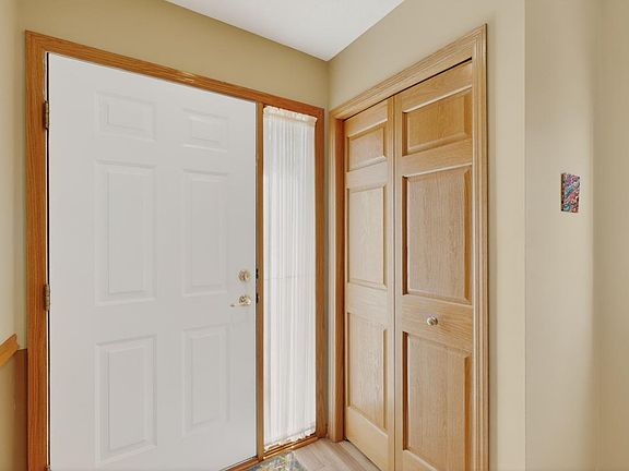 3rd image of 4807 Tee Ct SW