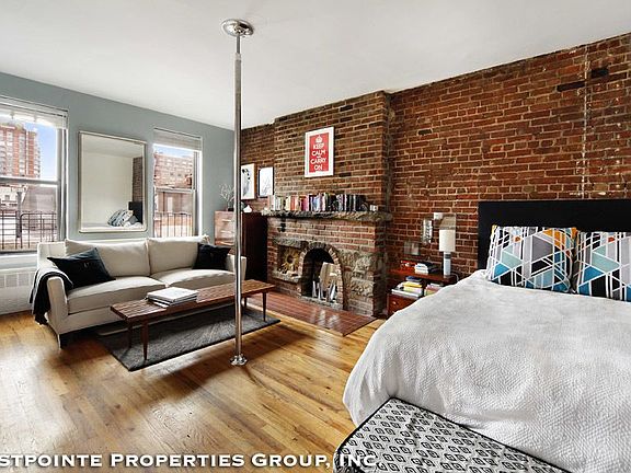 2nd image of 252 W 20th St
