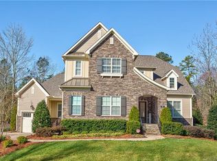 100 Vintage Creek Dr, Matthews, NC 28104