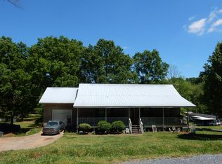 15 Whipporwill Ct, Cartersville, GA 30121