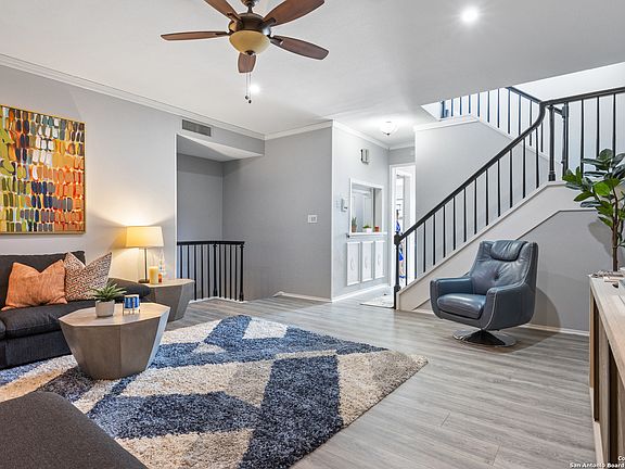 4th image of 7707 BROADWAY #25A