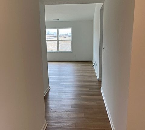 4th image of 10446 Crystal Coop Ln