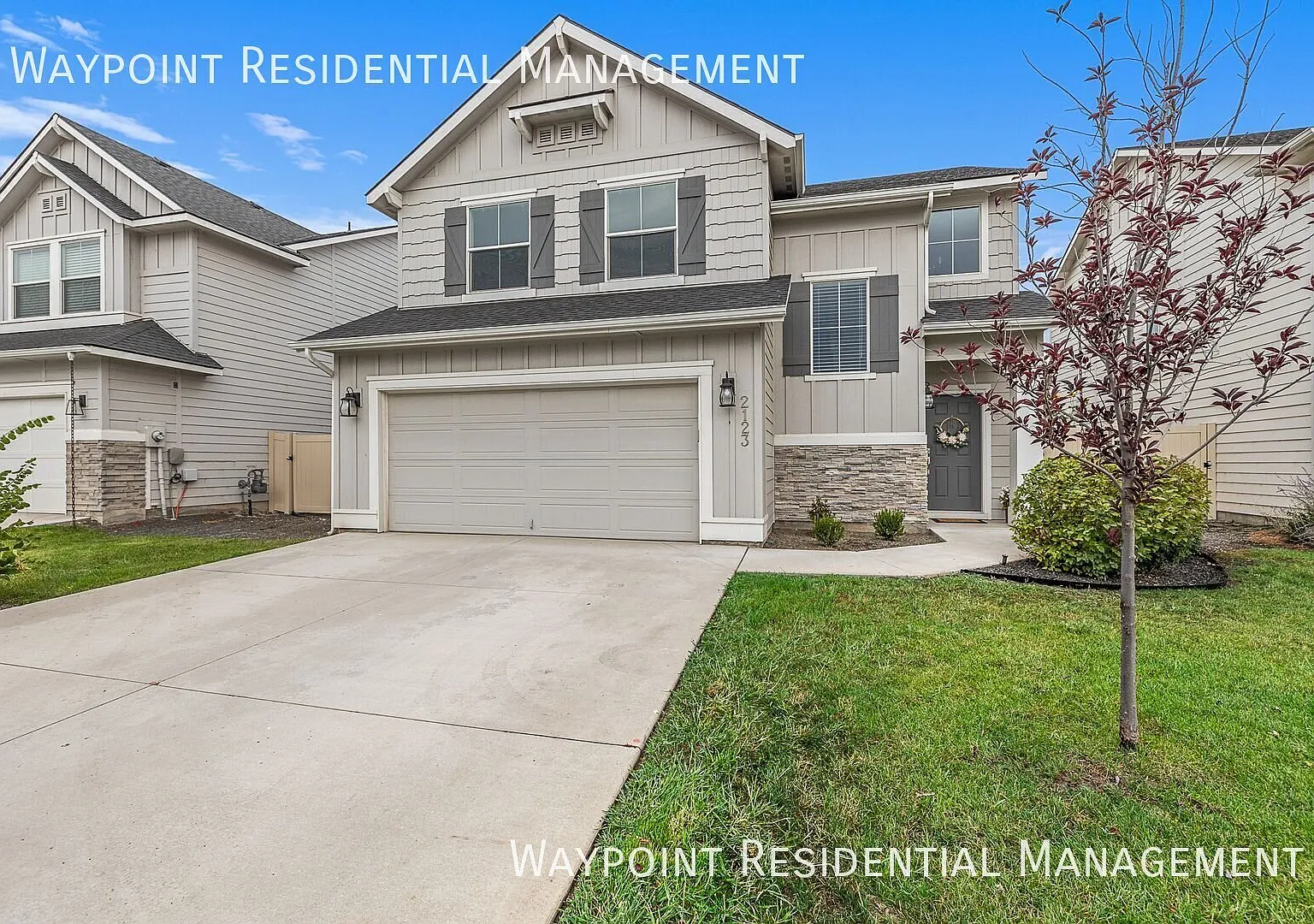 Cheerful Meridian Home With A Spacious Backyard, Open Park Setting & Flexible Loft — Photo 1
