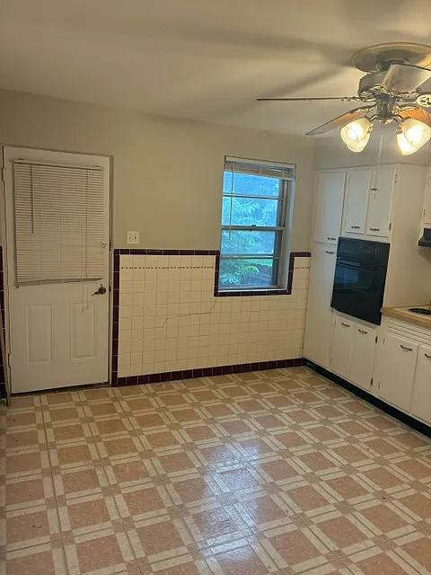 1 bed, 955 sqft, $1,350 — Photo 4