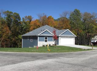 2295 E Buffalo Dr, Columbia, MO 65202
