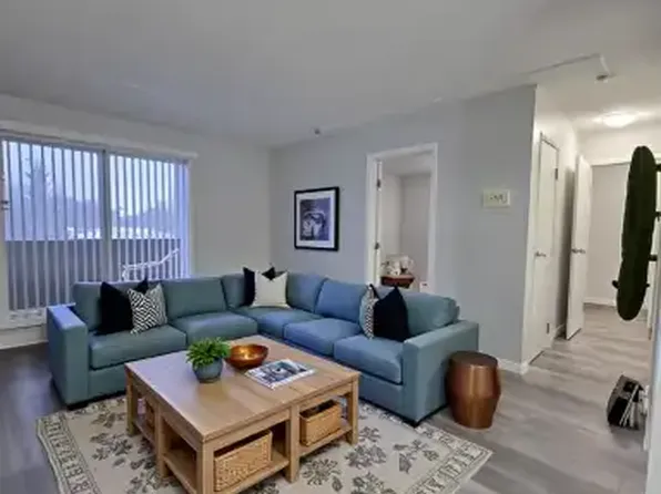 5820 58a St #1A, Red Deer, AB T4N 2M7