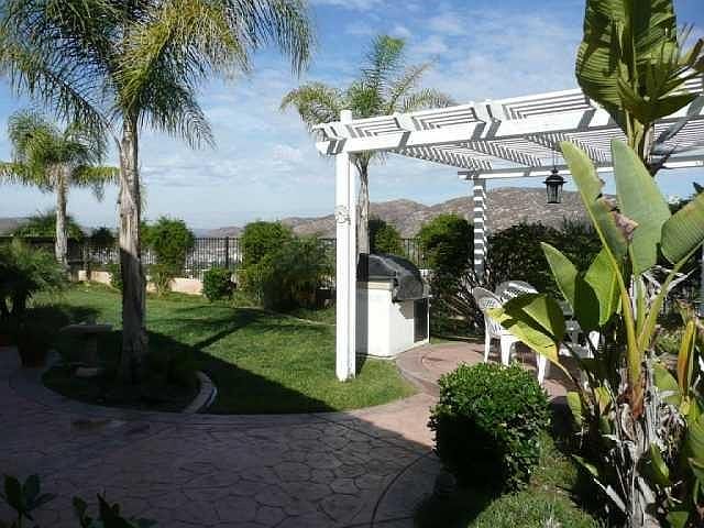 2nd image of 10969 La Alberca Ave