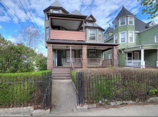 2160 Murray Hill Rd #B, Cleveland, OH 44106