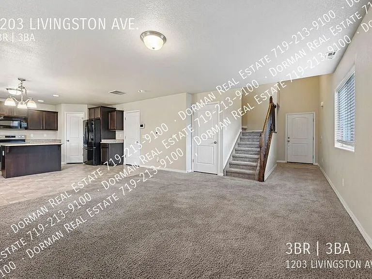 1203 Livingston Ave — Photo 7
