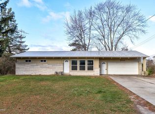 2743 Beeline Rd, Holland, MI 49424