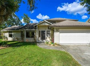 4051 Woodview Dr, Sarasota, FL 34232