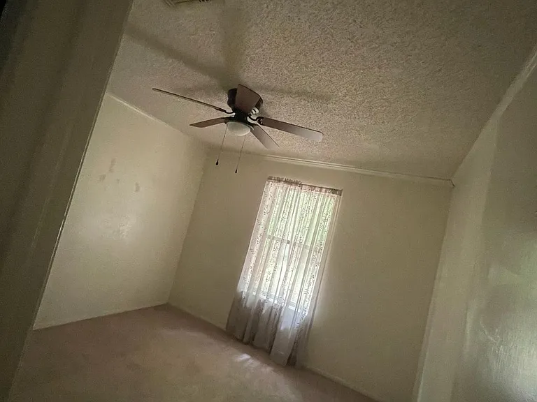 2512 La Paloma Dr — Photo 22