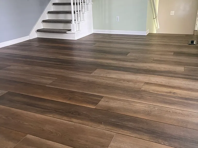 3217 S 131st Cir — Photo 2