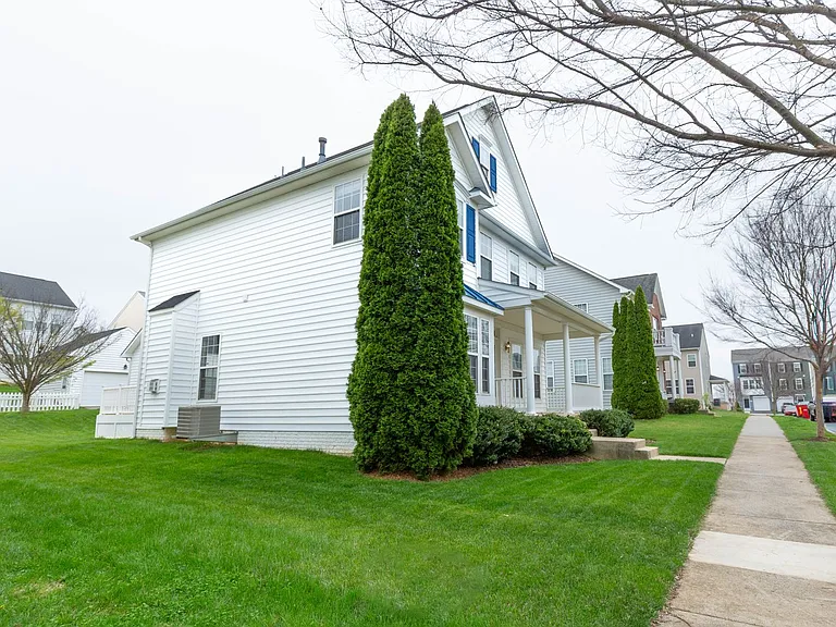 341 Bullskin St — Photo 37