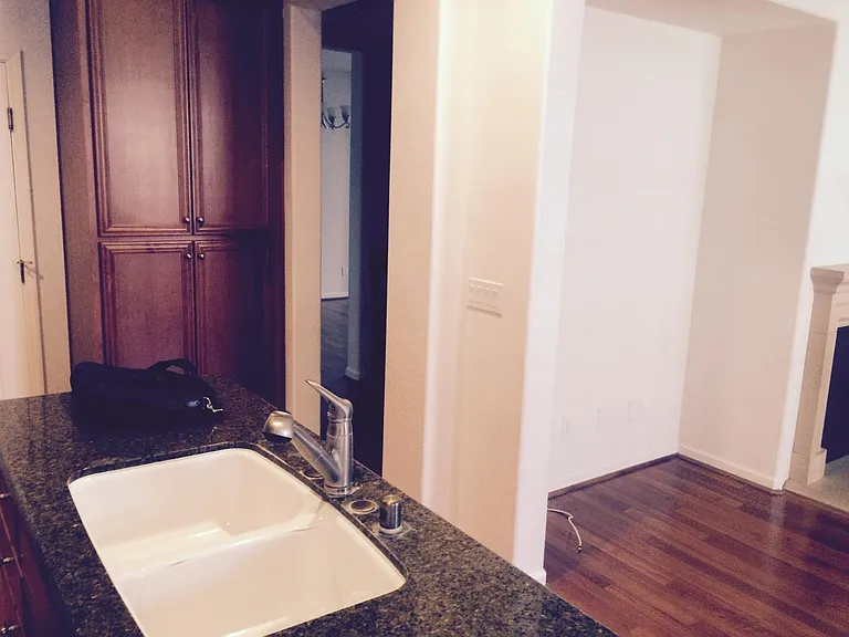 716 S Vecindad St #TWO FLOOR — Photo 15