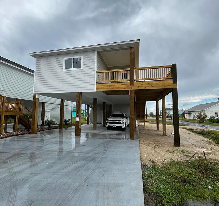 1st image of 991 Seadrift Dr