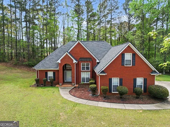 1041 Olive Dr, Hampton, GA 30228