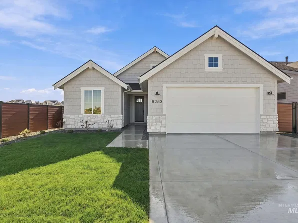8253 W Gallup St, Meridian, ID 83646