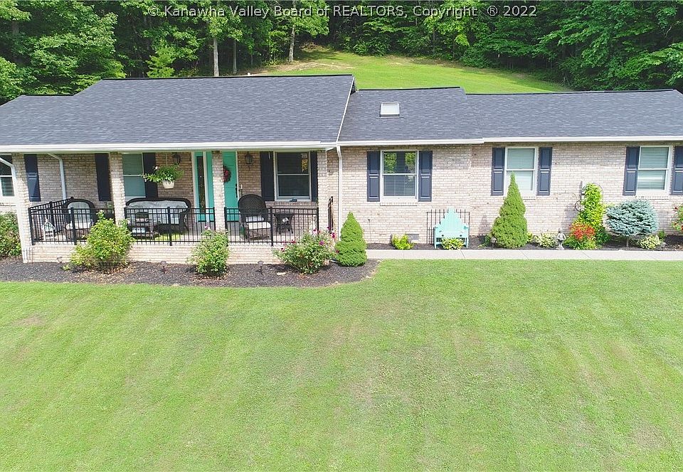 1st image of 42 Stoney Oaks