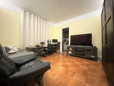 221 E 76th St APT 1G, New York, NY, 10021
