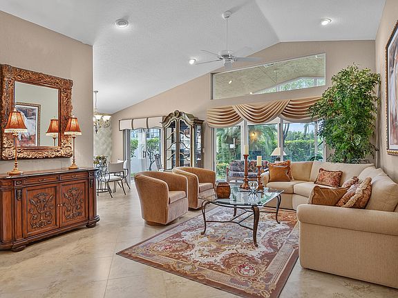 5th image of 7076 Trentino Way N