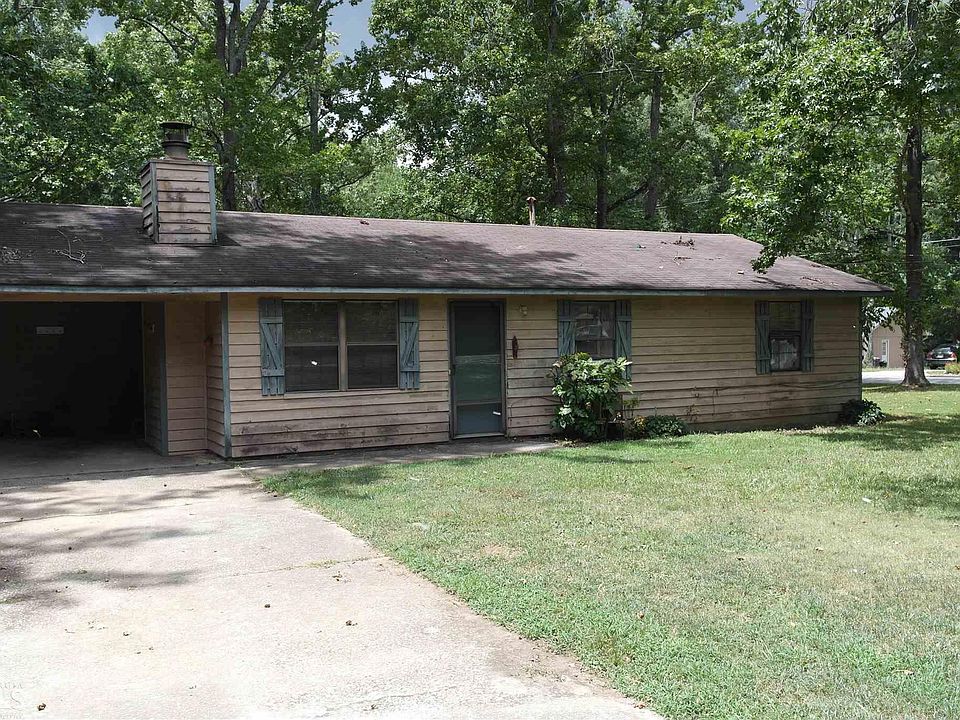 1st image of 338 Brandy Ct