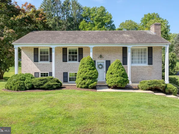 158 School House Rd, Lancaster, PA 17603