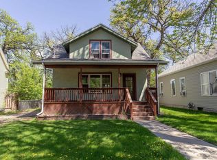 611 1st Ave SE, Minot, ND 58701