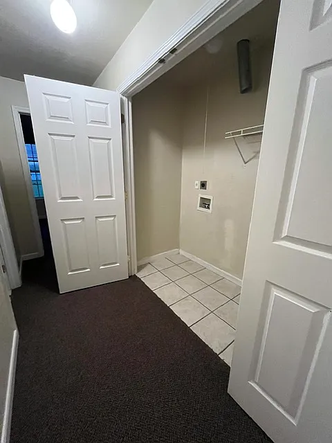 2 bed, 900 sqft, $795 — Photo 2