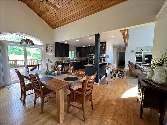 3rd image of 1735 Clubhouse Drive UNIT 2