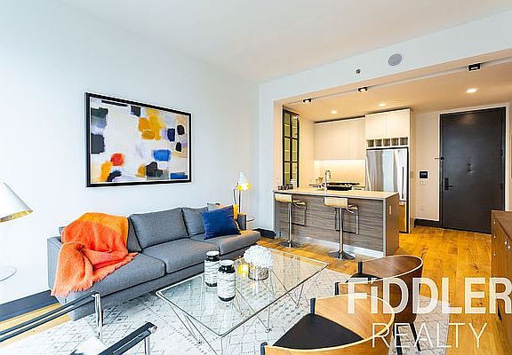 3rd image of 42-22 27th St #814