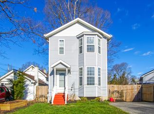 406 Vale Dr, Edgewater, MD 21037