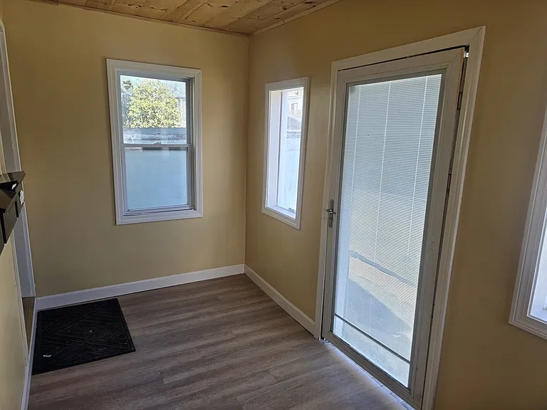 3 N Woodford St #2 — Photo 33