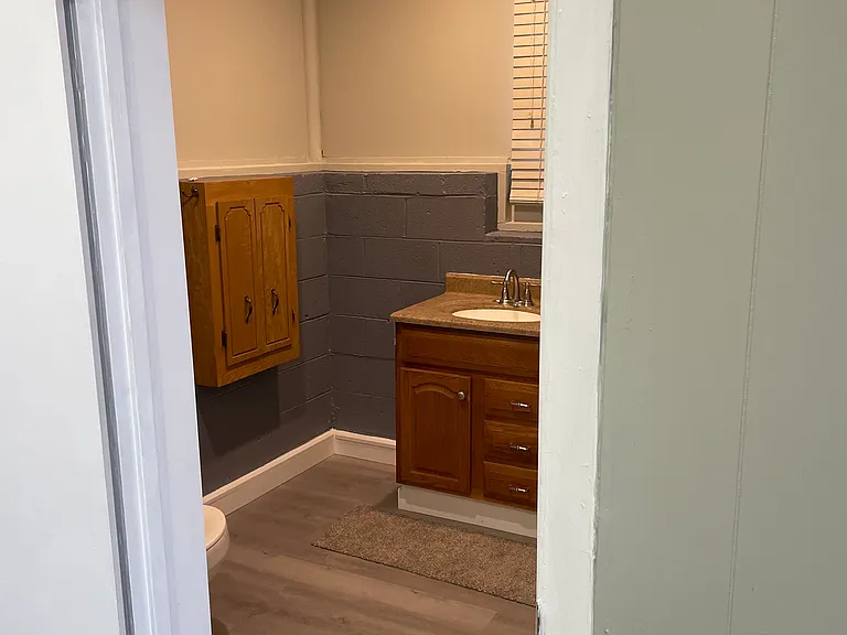 1526 Dodds Ave #B — Photo 10